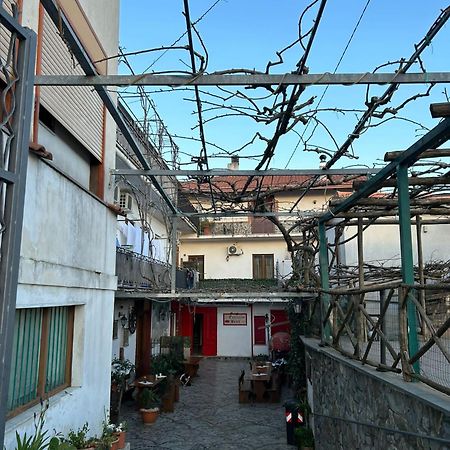 Bed and Breakfast Vecchio West Аджерола Экстерьер фото