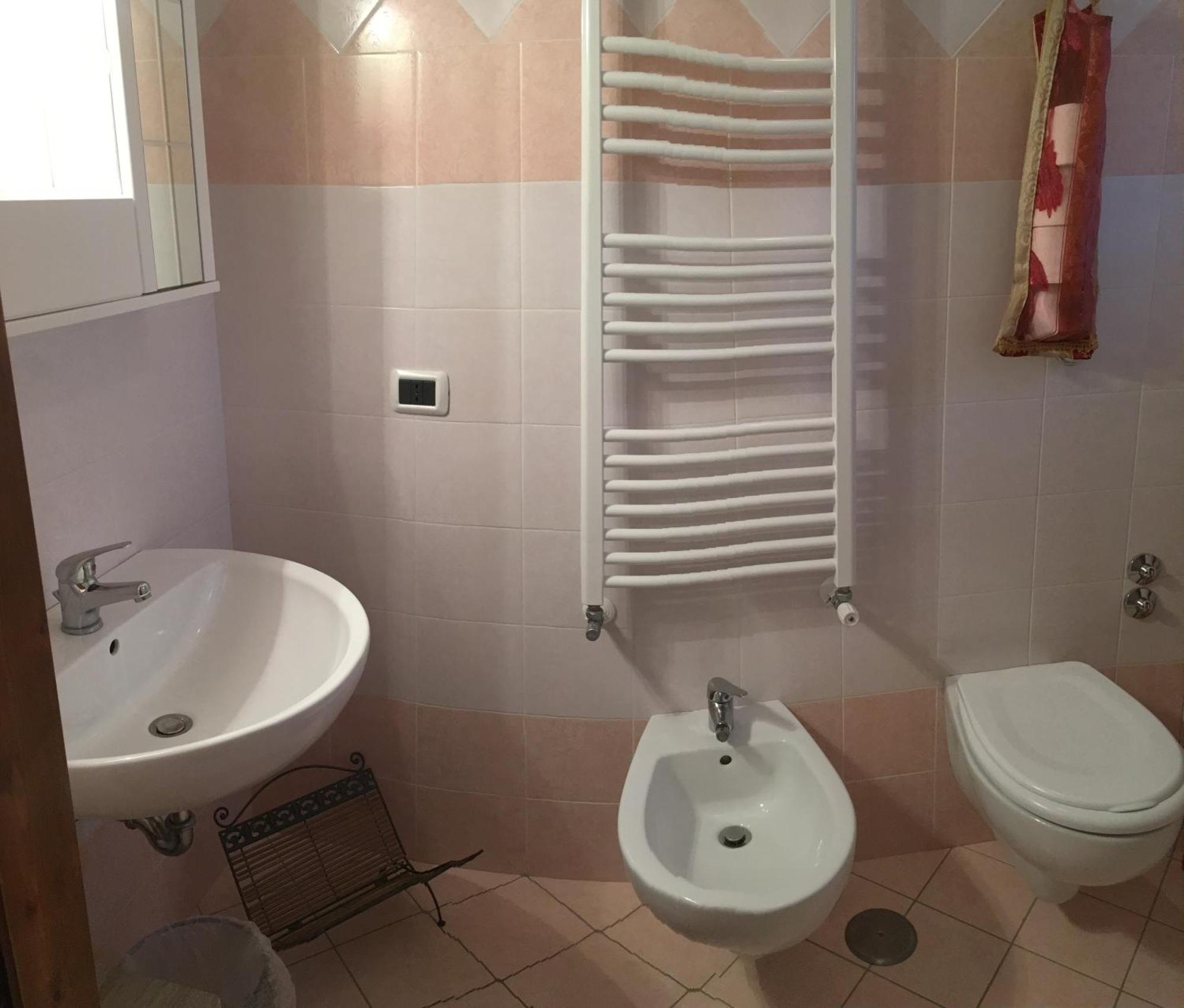 Bed and Breakfast Vecchio West Аджерола Экстерьер фото