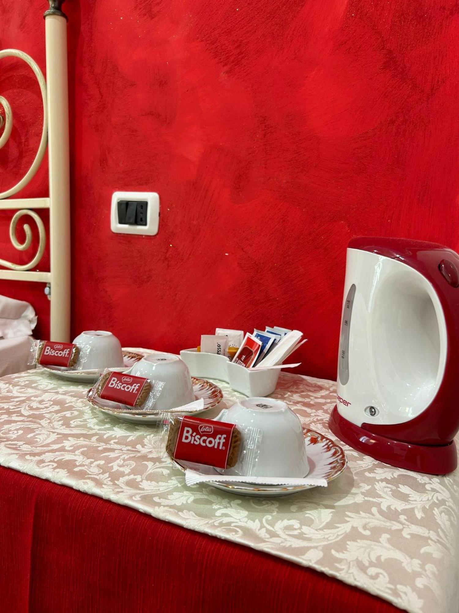Bed and Breakfast Vecchio West Аджерола Экстерьер фото